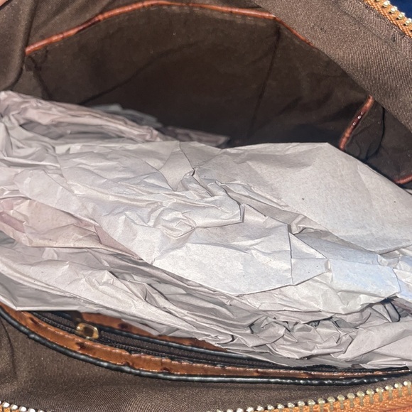 Versiona - Picture 3 of 3